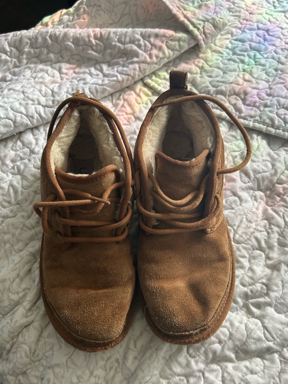UGG Chestnut Suede Lace-Up Women's Winter Booties